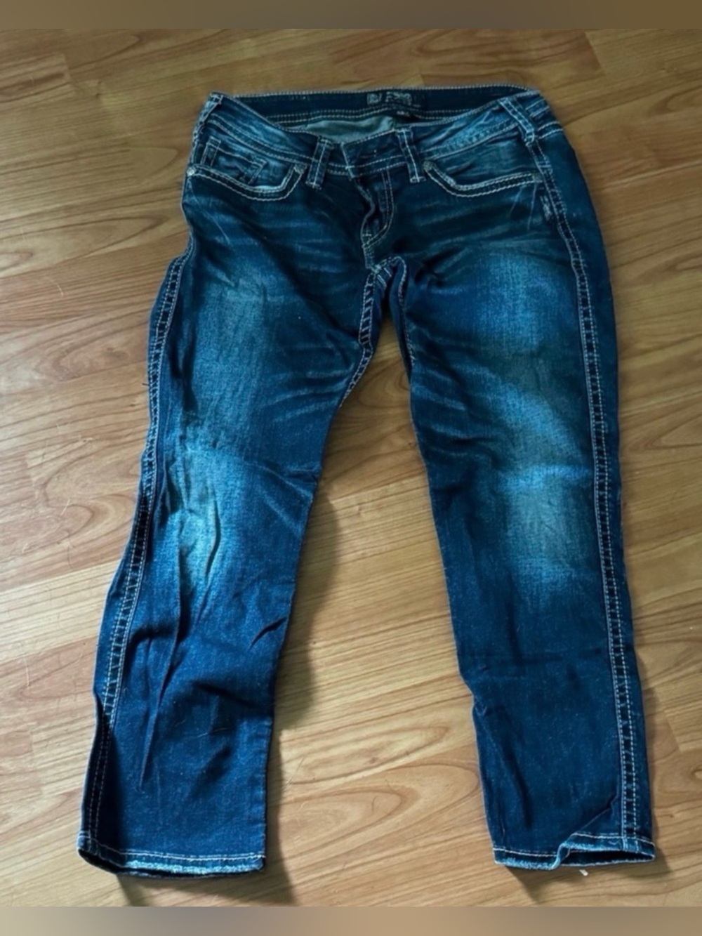 Silver Jeans Aiko Jean Capris Size 27